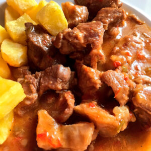 goulash con patatas