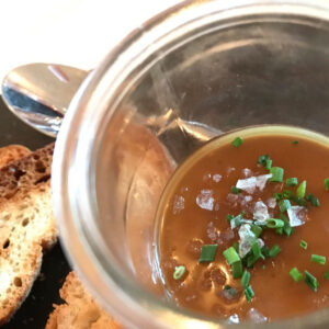 Paté de perdiz roja con gelatina de té verde