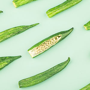 okra-abierto